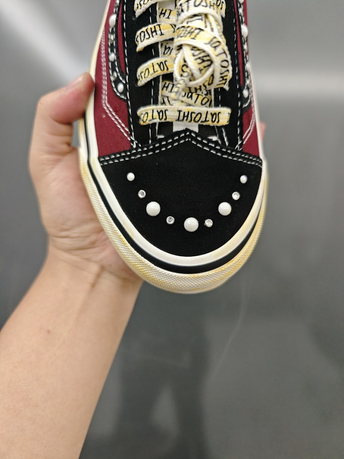 Vans Sneakers