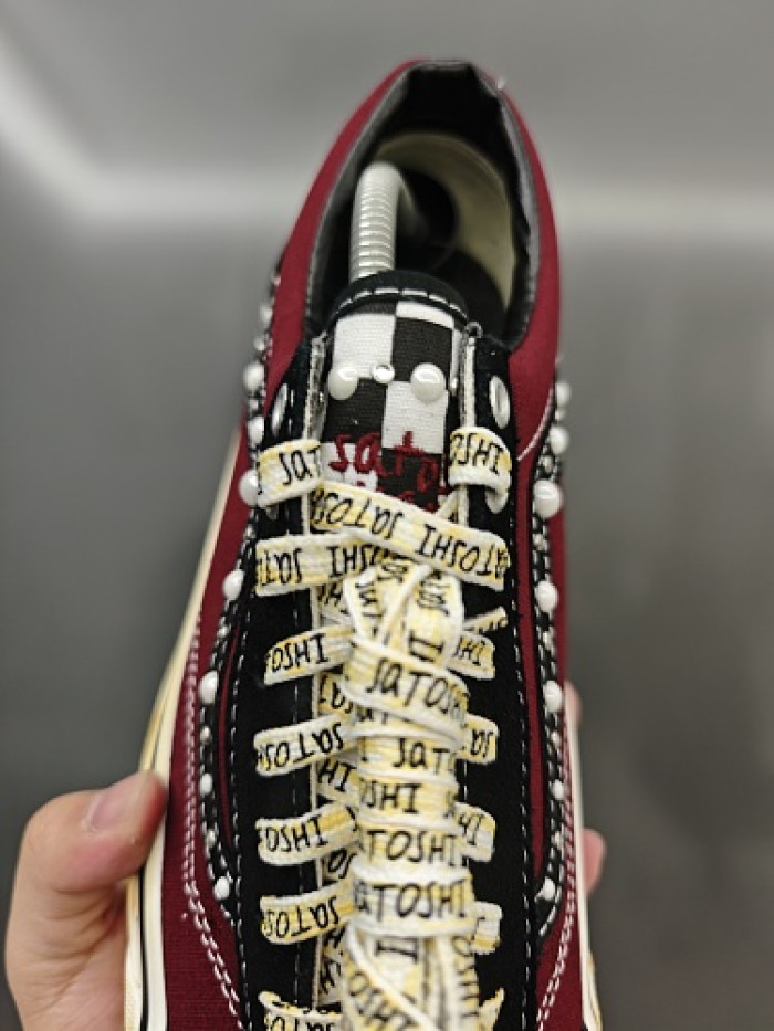 Vans Sneakers