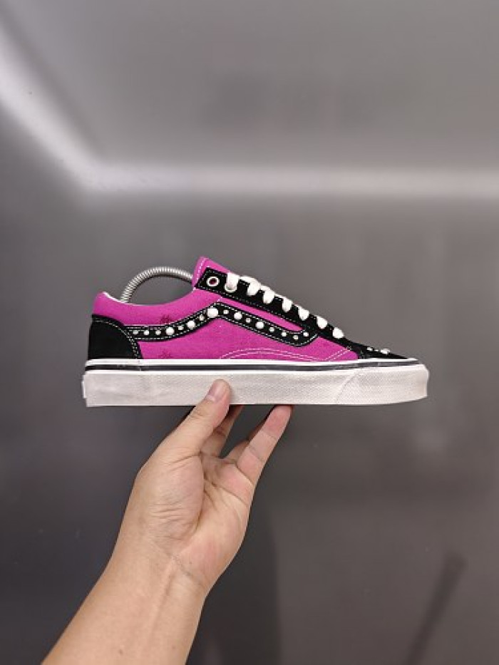 Vans Sneakers
