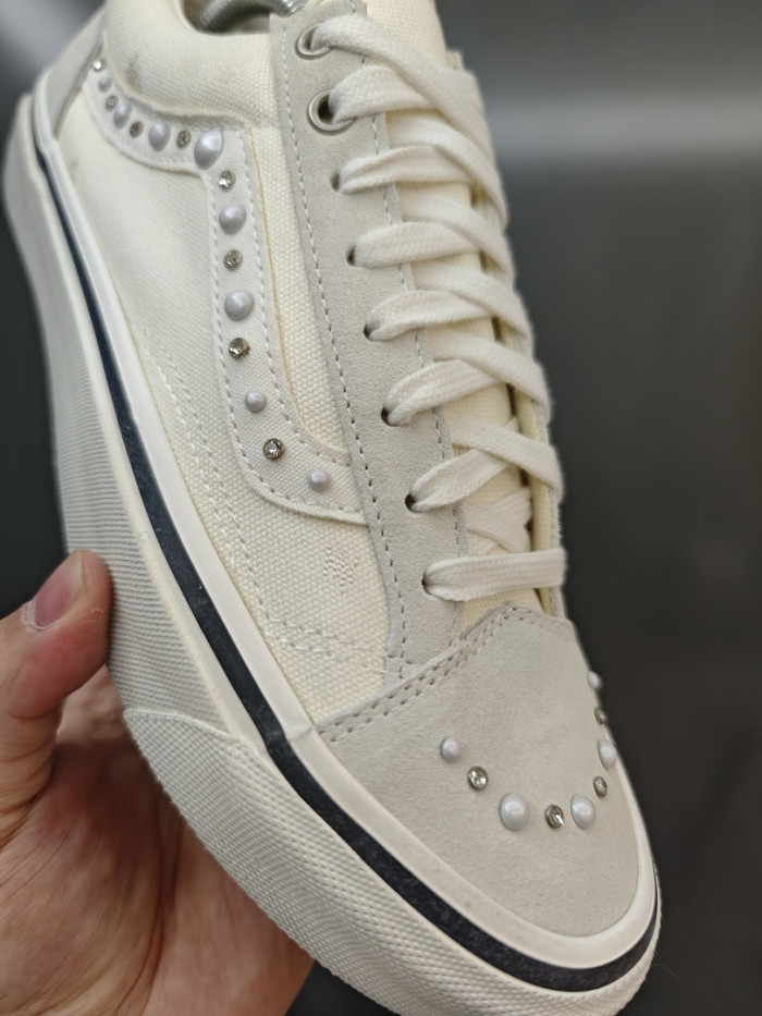 Vans Sneakers