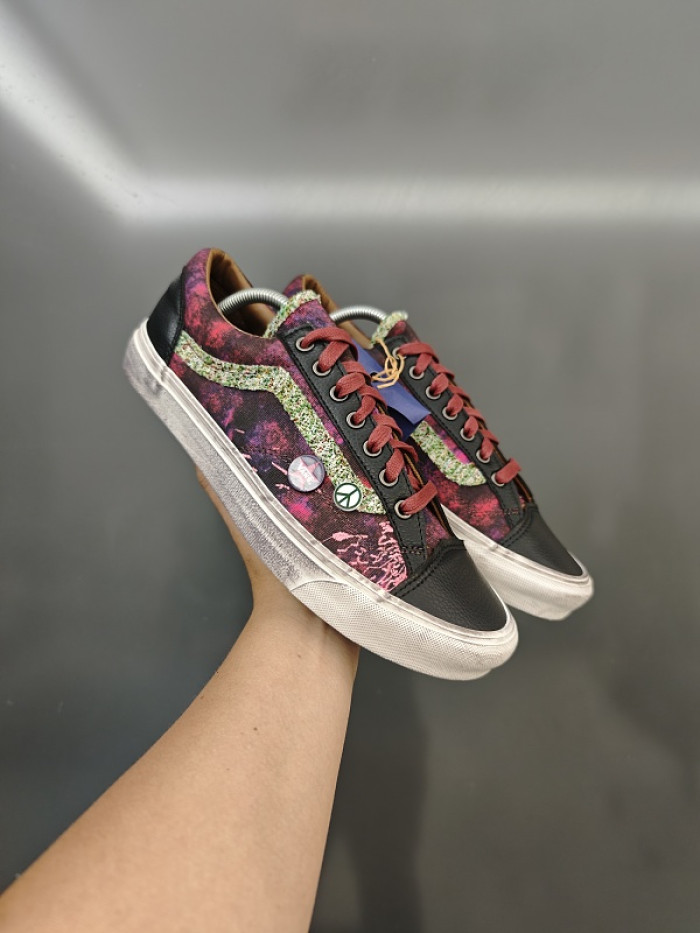 Vans Sneakers