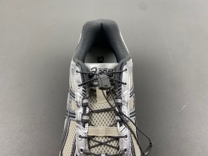 As*ic*s gel-kahana tr v4 "white silver"