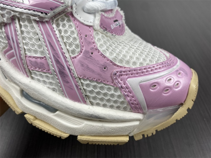 Ba*len*cia*ga runner