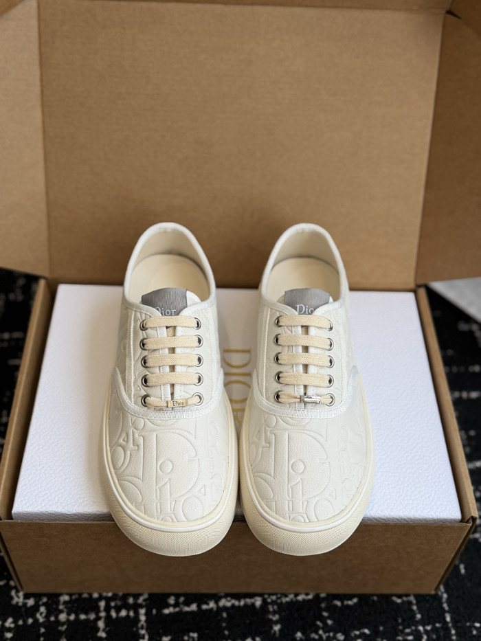 D10r Saltwind Sneaker (two color:black and white)