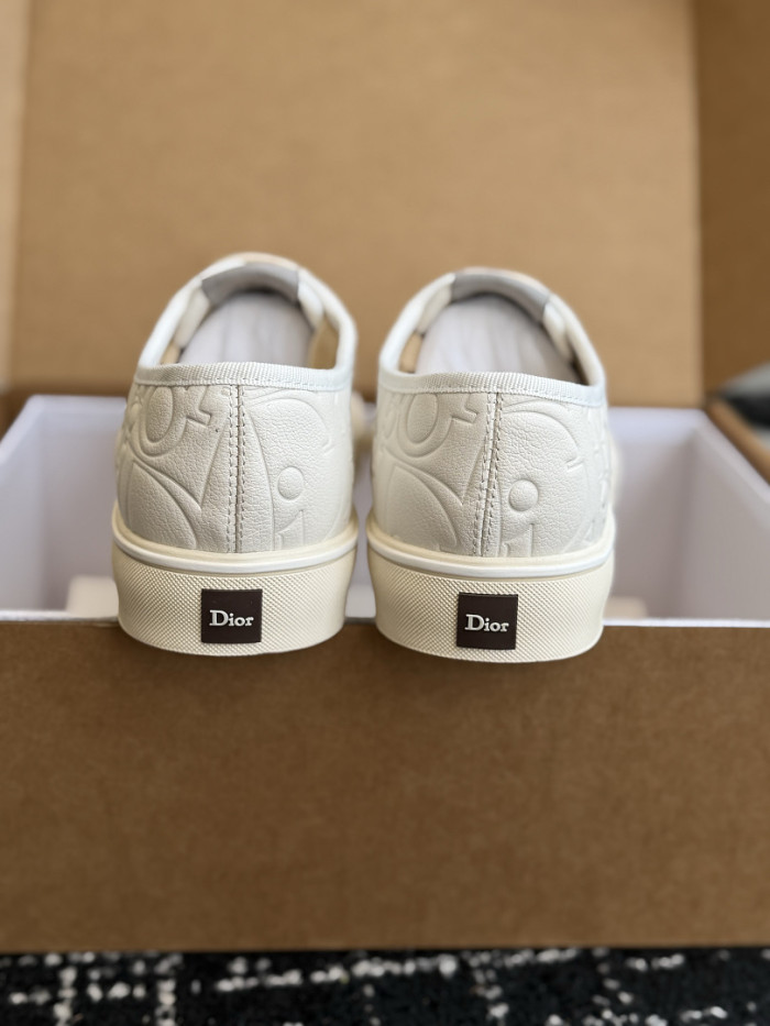 D10r Saltwind Sneaker (two color:black and white)