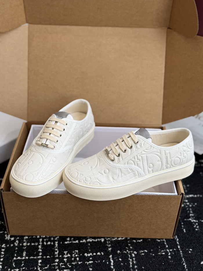 D10r Saltwind Sneaker (two color:black and white)