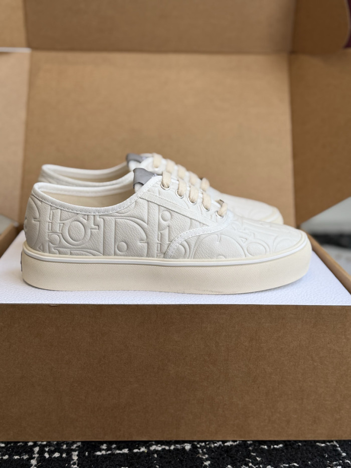 D10r Saltwind Sneaker (two color:black and white)