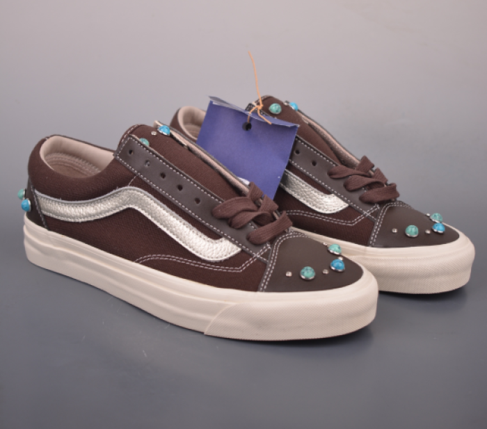 Vans Sneakers
