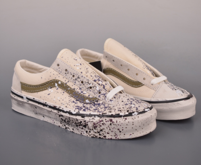 Vans Sneakers