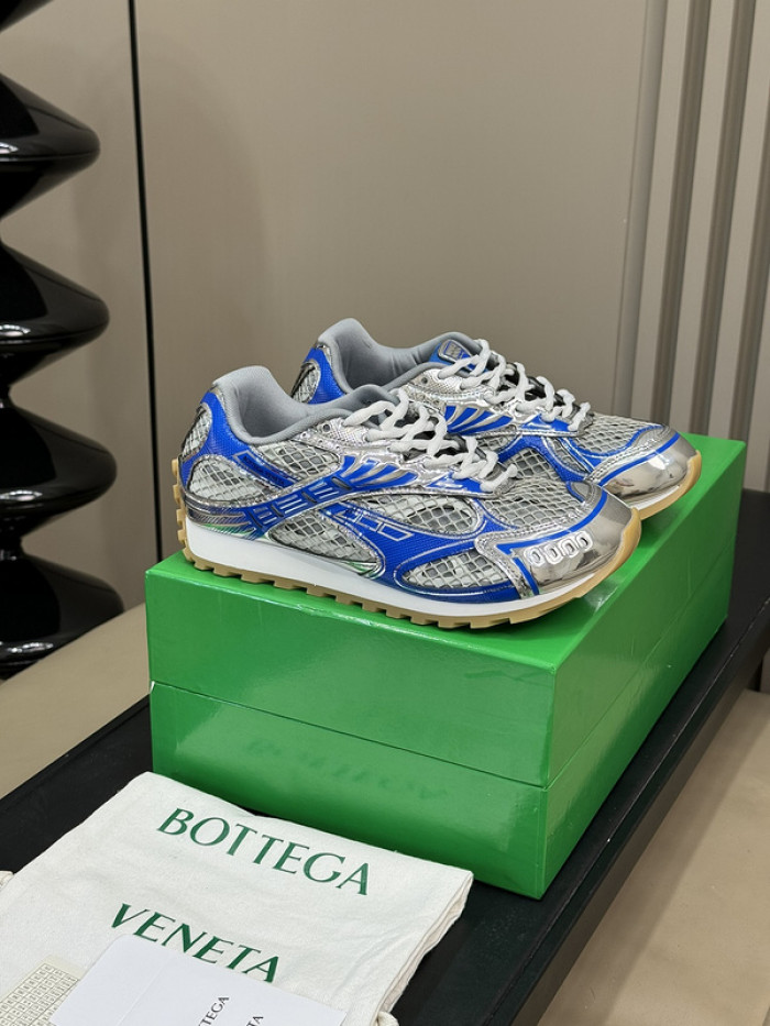 bo*ttega Ve*ne*ta sneaker