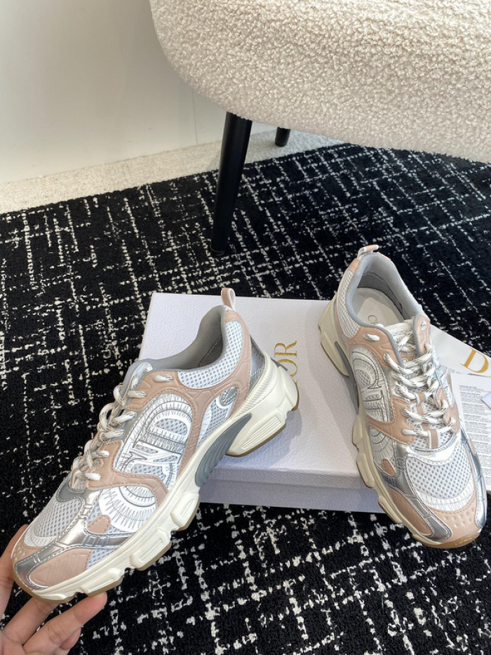 Dior SNEAKER