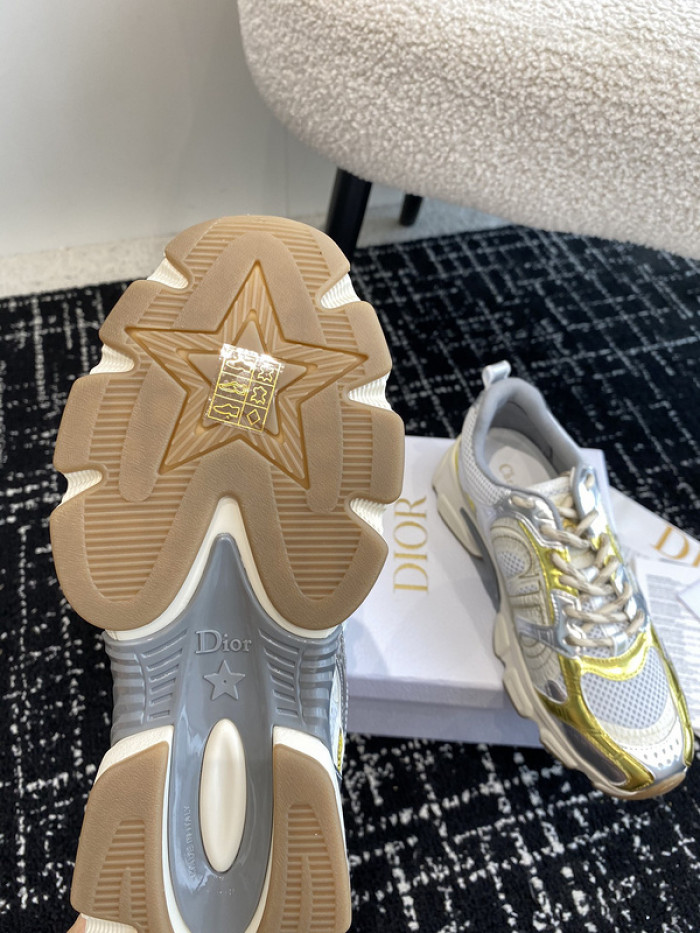 Dior SNEAKER