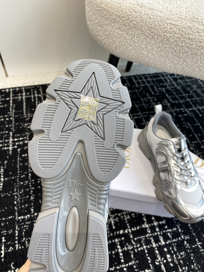 Dior SNEAKER