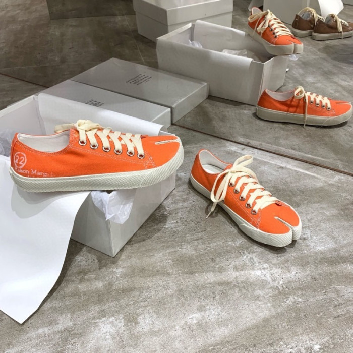 ma*s*n Ma*i*la tabi shoes