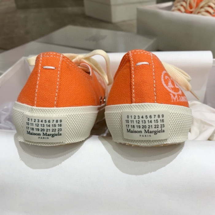 ma*s*n Ma*i*la tabi shoes