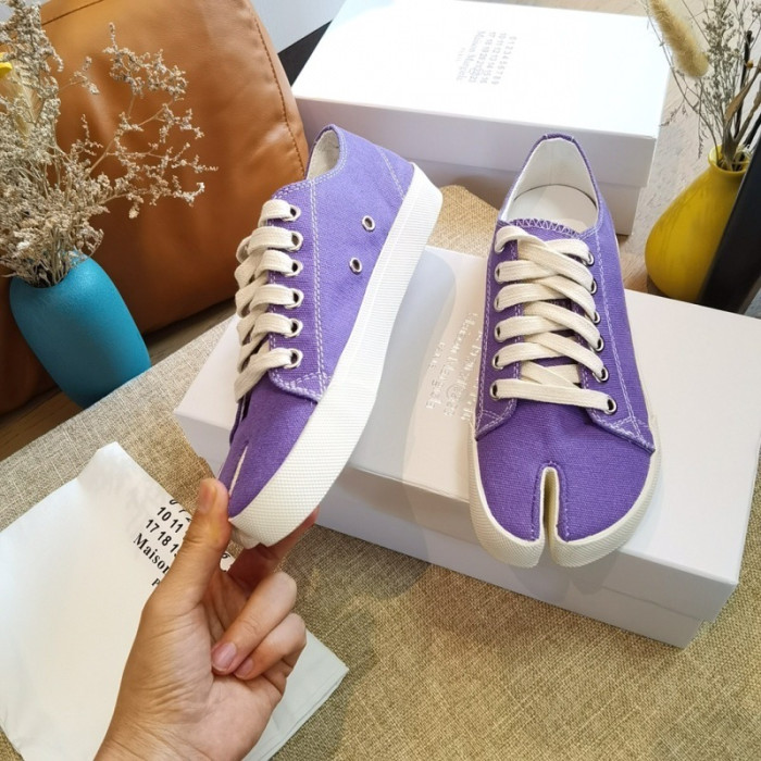 ma*s*n Ma*i*la tabi shoes