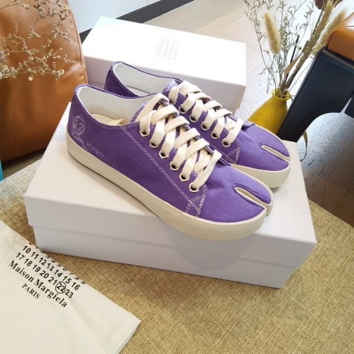 ma*s*n Ma*i*la tabi shoes