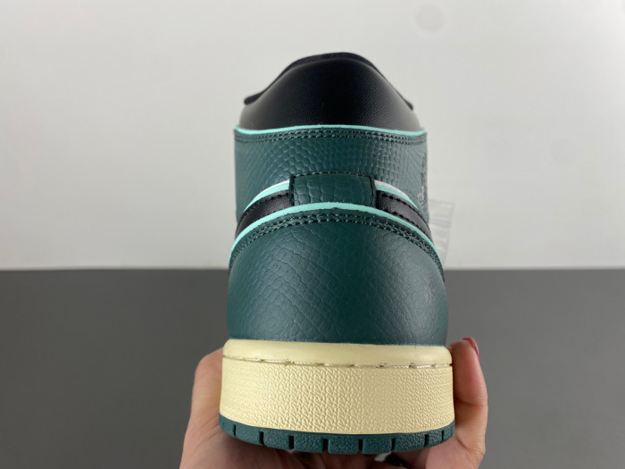 air jordan 1 mid se "legend pink" fq7818-100