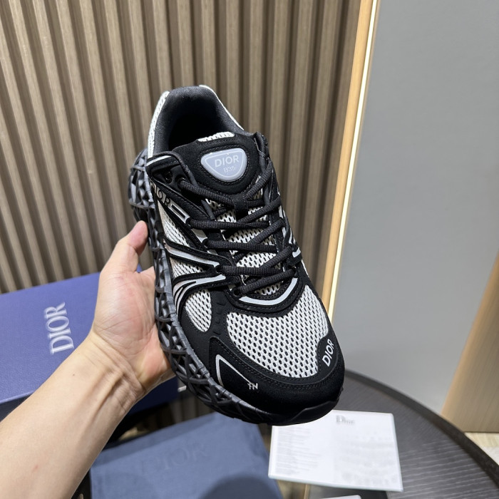 D10r B35 SNEAKER