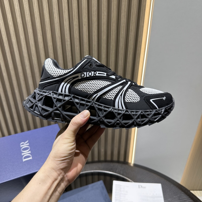 D10r B35 SNEAKER