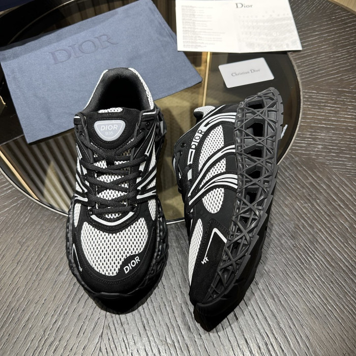 D10r B35 SNEAKER