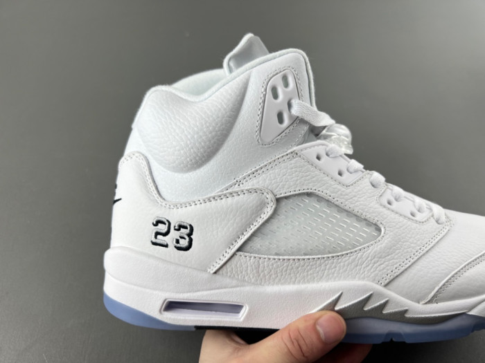 Air Jordan 5 Retro White Metallic HQ7978-103
