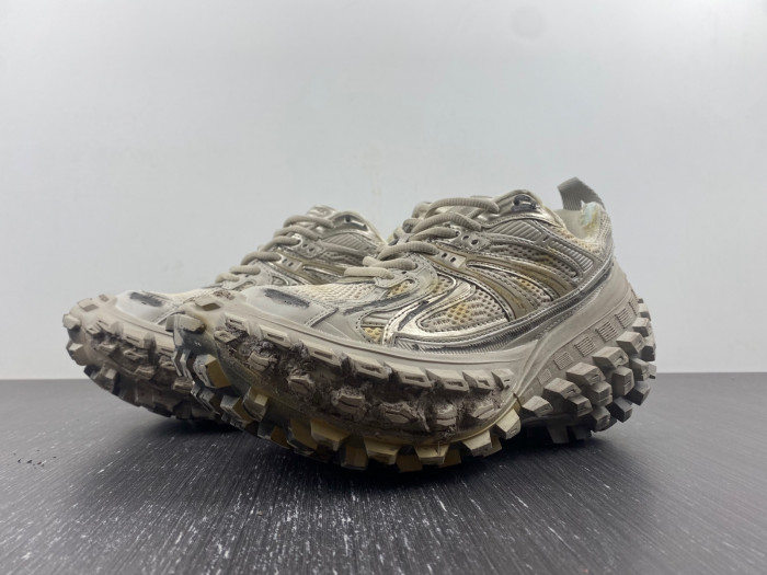 Ba*len*cia*ga defender