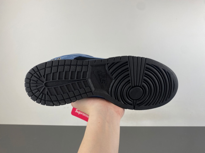 Nike SB Dunk Low “Blue Black” x S*pre HQ8487-400