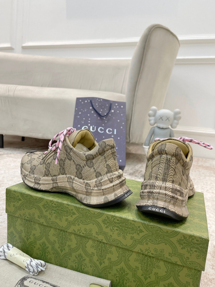 g*u*i run sneaker