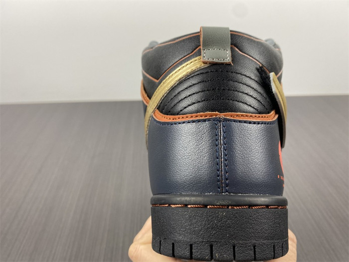 nike dunk sb high rx-0 unicorn gundam 02 banshee dh7717-400