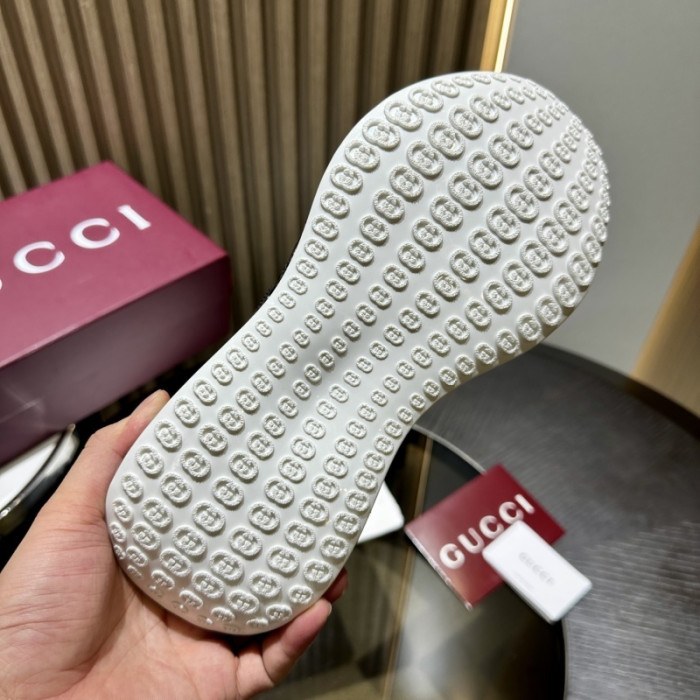 Gv*c Cub3d Sneaker