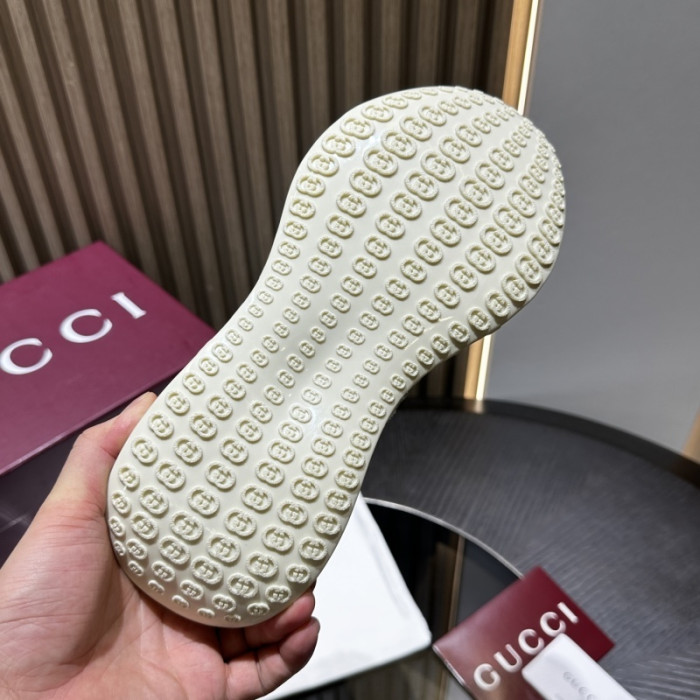 Gv*c Cub3d Sneaker