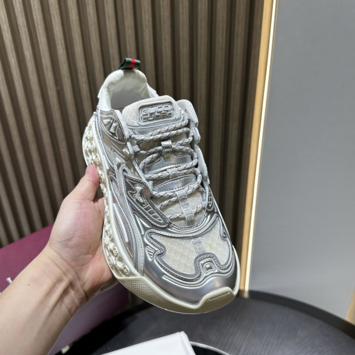 Gv*c Cub3d Sneaker