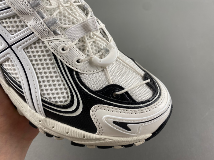 Asics Gel-Kahana Tr V4 "White Black"