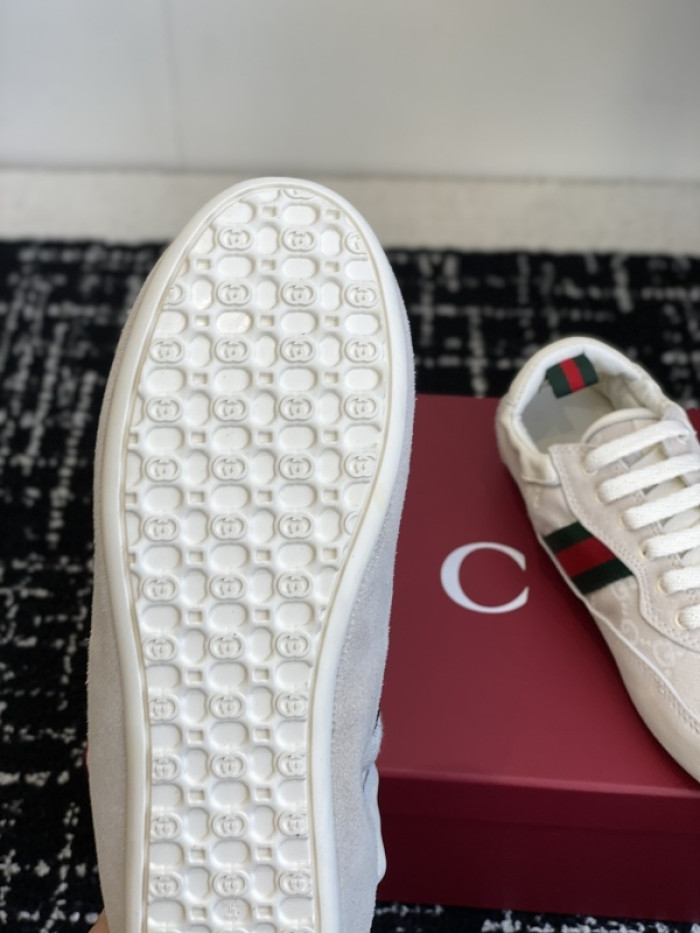 Gv*c Shift sneaker