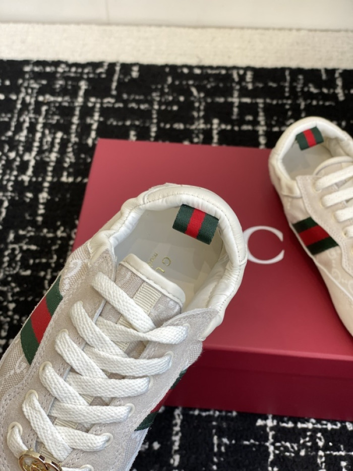 Gv*c Shift sneaker