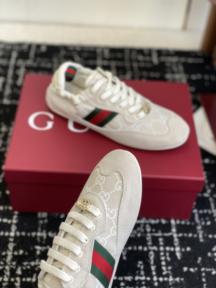 Gv*c Shift sneaker