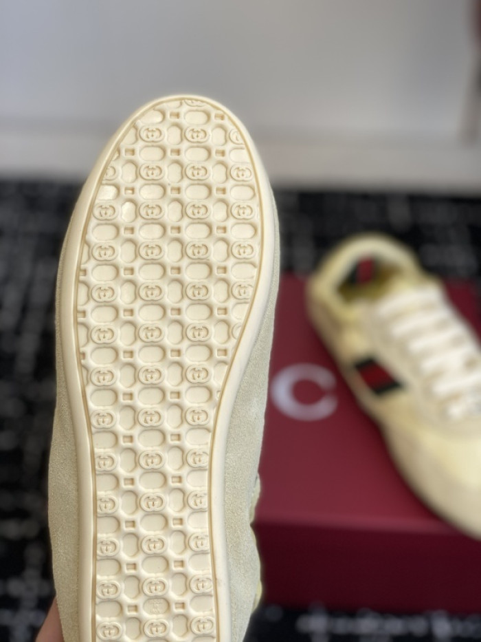 Gv*c Shift sneaker
