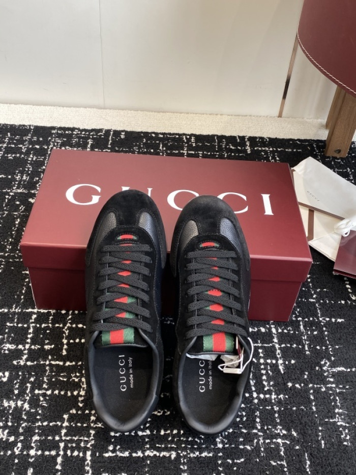 Gv*c Shift sneaker