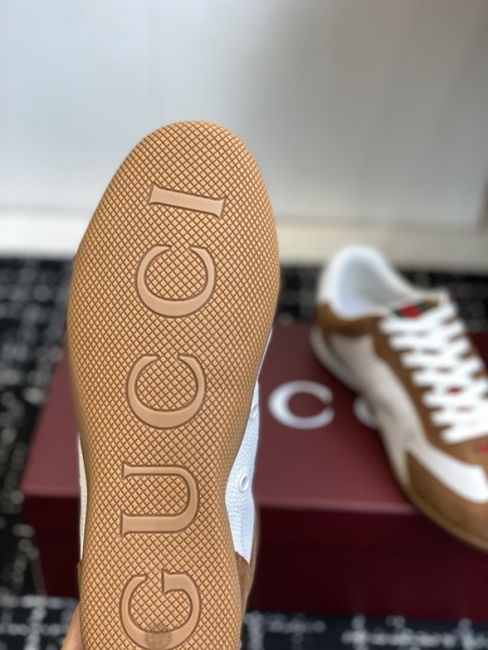 Gv*c Shift sneaker