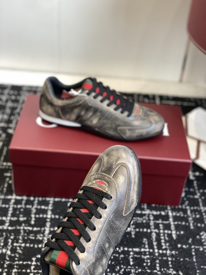 Gv*c Shift sneaker