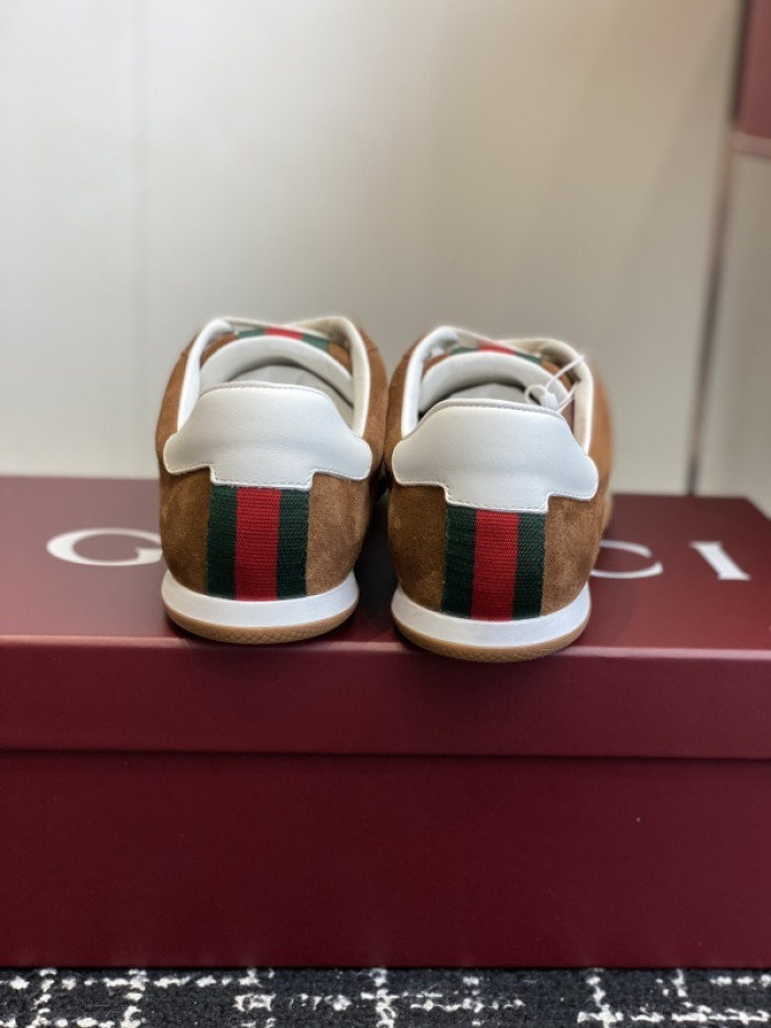 Gv*c Shift sneaker