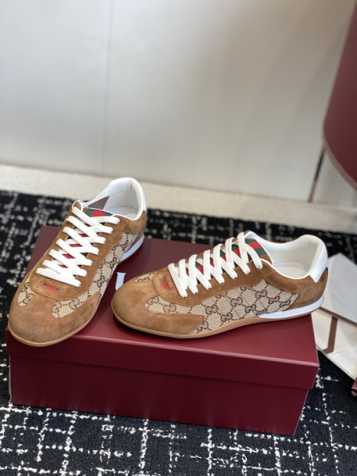 Gv*c Shift sneaker