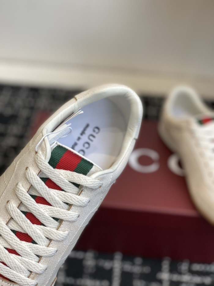 Gv*c Shift sneaker