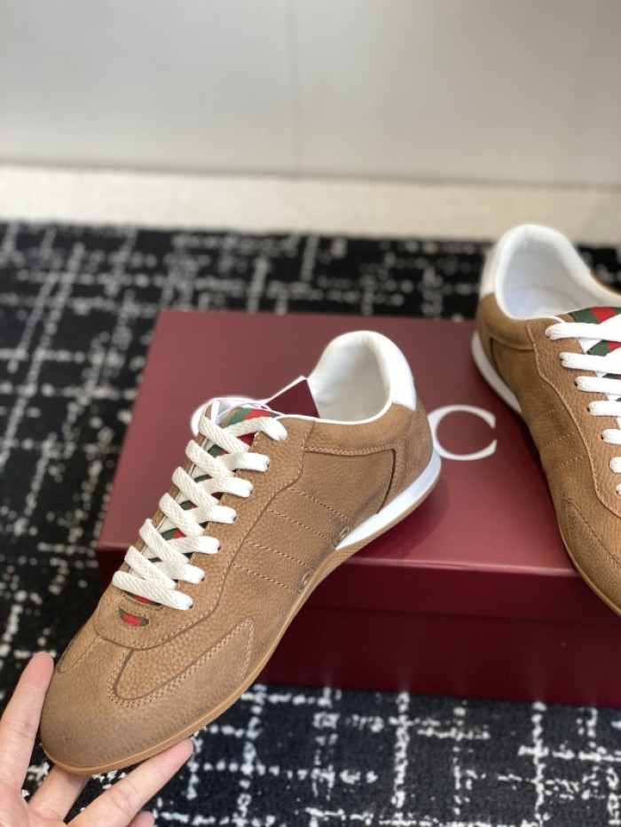 Gv*c Shift sneaker