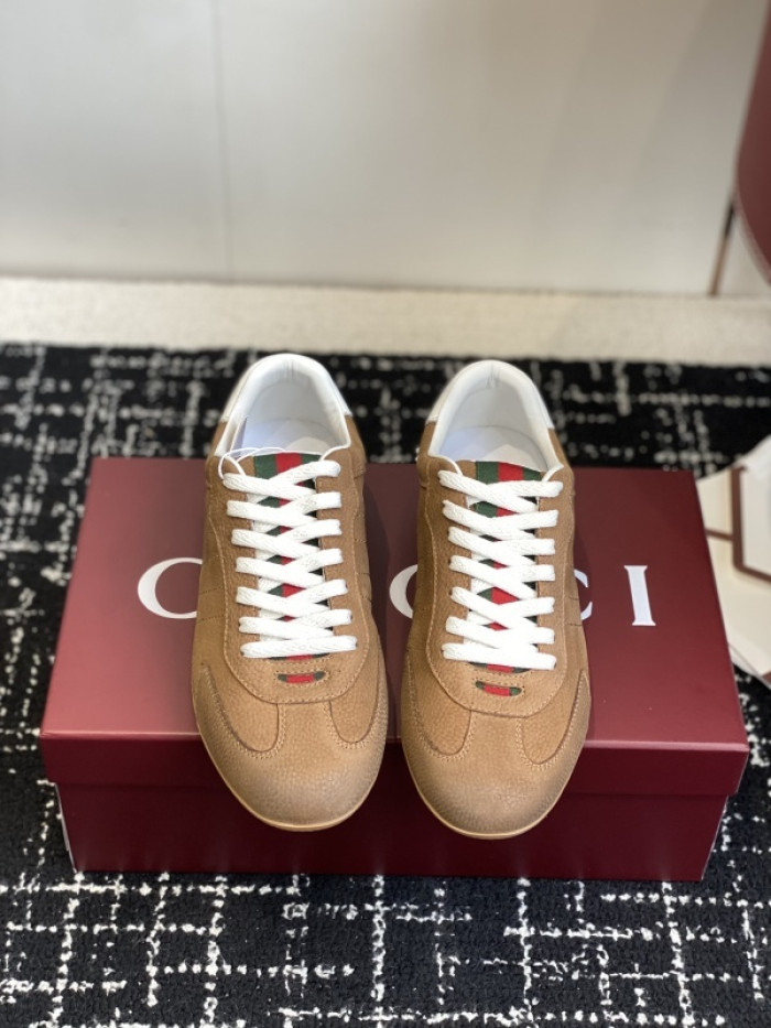 Gv*c Shift sneaker