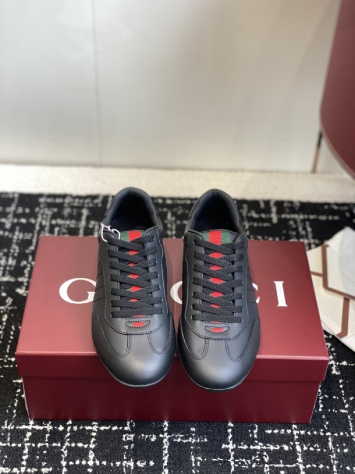 Gv*c Shift sneaker