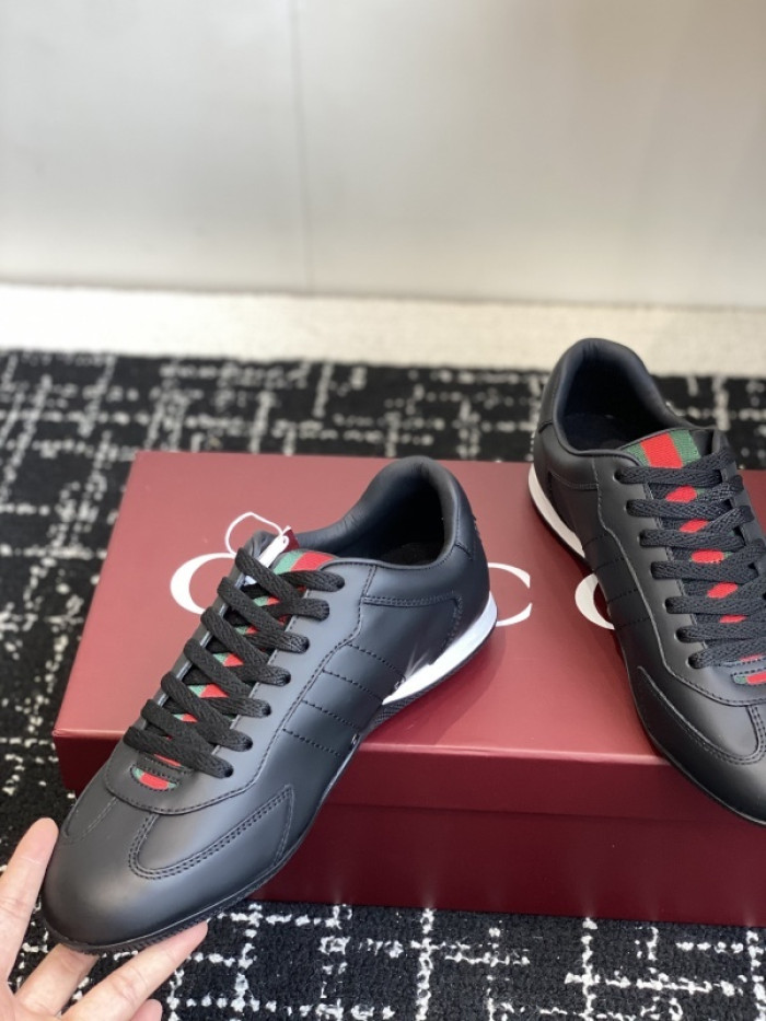 Gv*c Shift sneaker