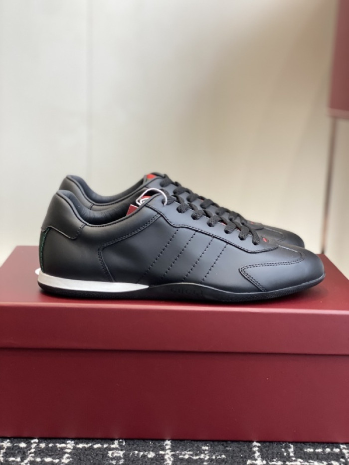 Gv*c Shift sneaker