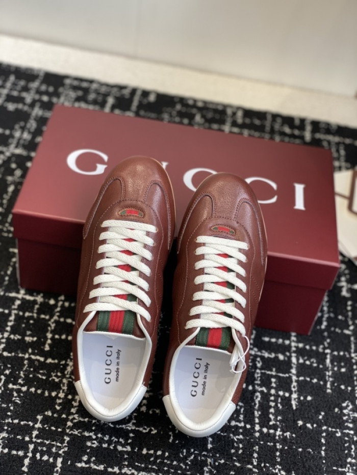 Gv*c Shift sneaker